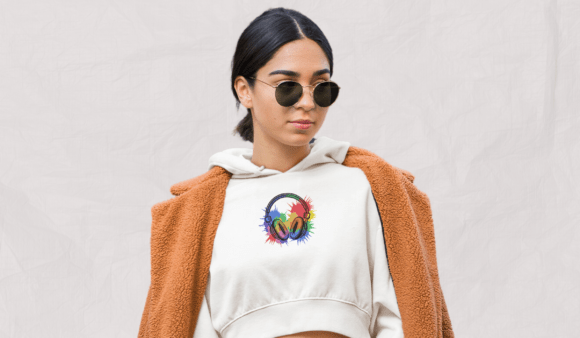 Bordado «Auriculares estilo splash»: diseño para los amantes de la música y el estilo de vida activo